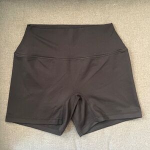 FORMCLOUD™ BIKE SHORTS - ONYX